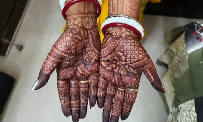 Mehendi by Bidisha